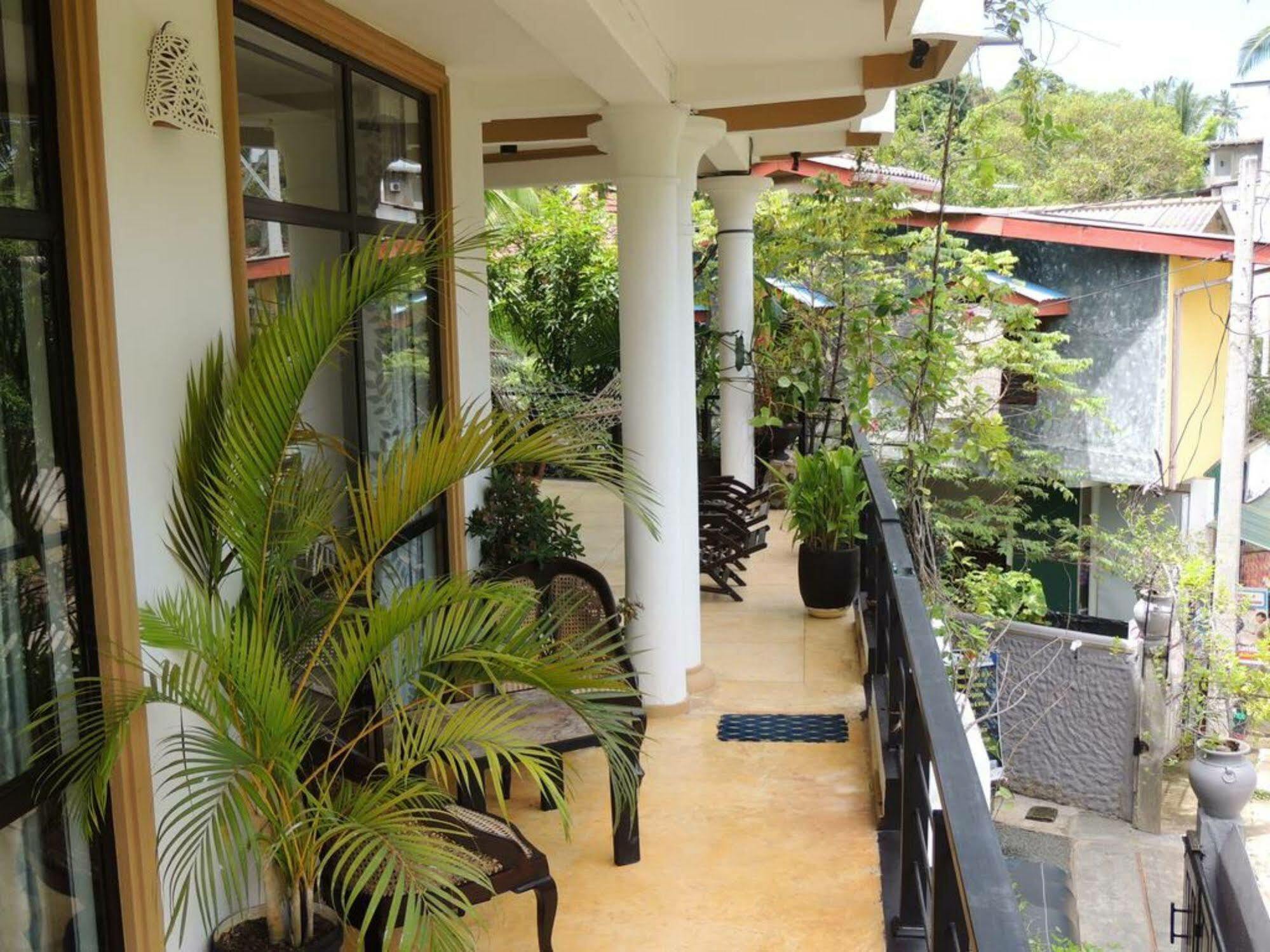 Manidi Villa Unawatuna Esterno foto